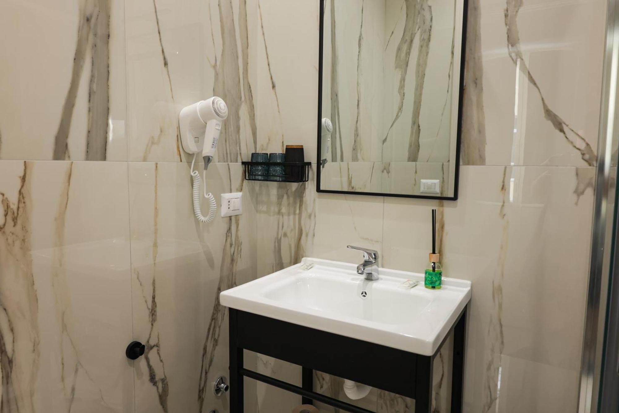 Napoli Station Rooms מראה חיצוני תמונה